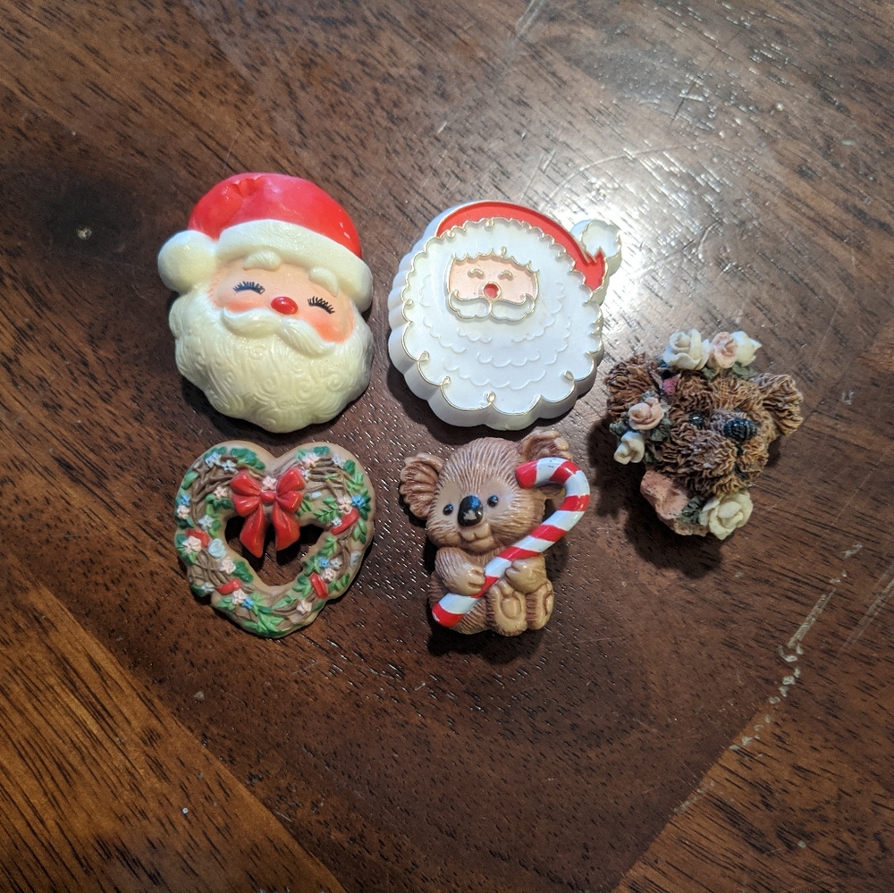 Hallmark & Boyd's Bears vintage pins